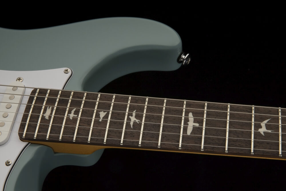 PRS SE Silver Sky Stone Blue_a, photo: PRS Guitars