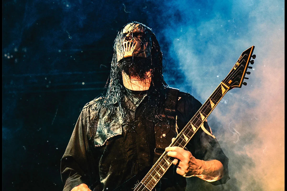 Mick Thomson, Slipknot, photo credit ESP Guitars PR